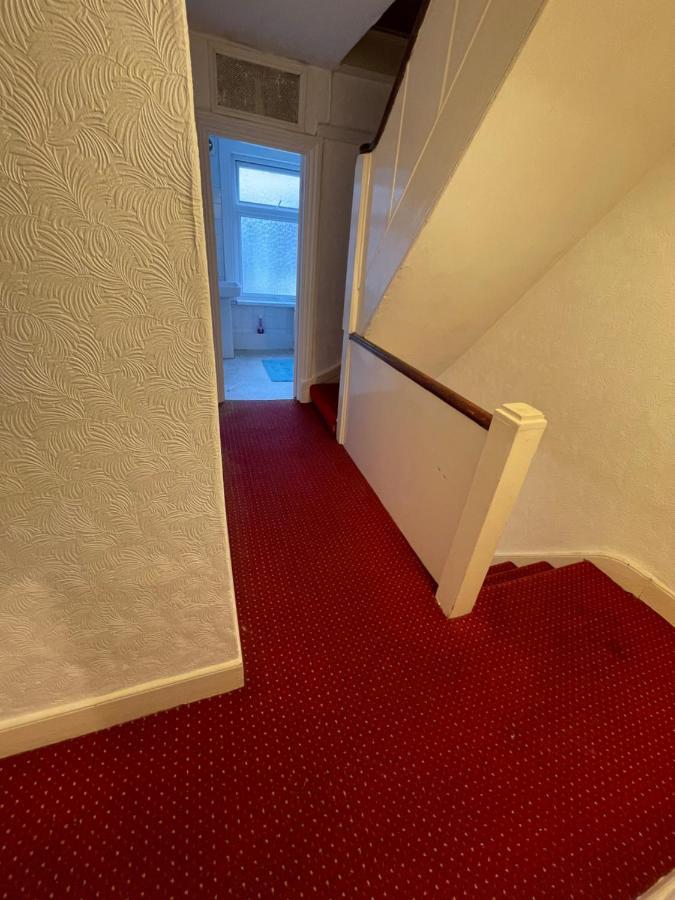 Elmdene Road Apartment ลอนดอน ภายนอก รูปภาพ